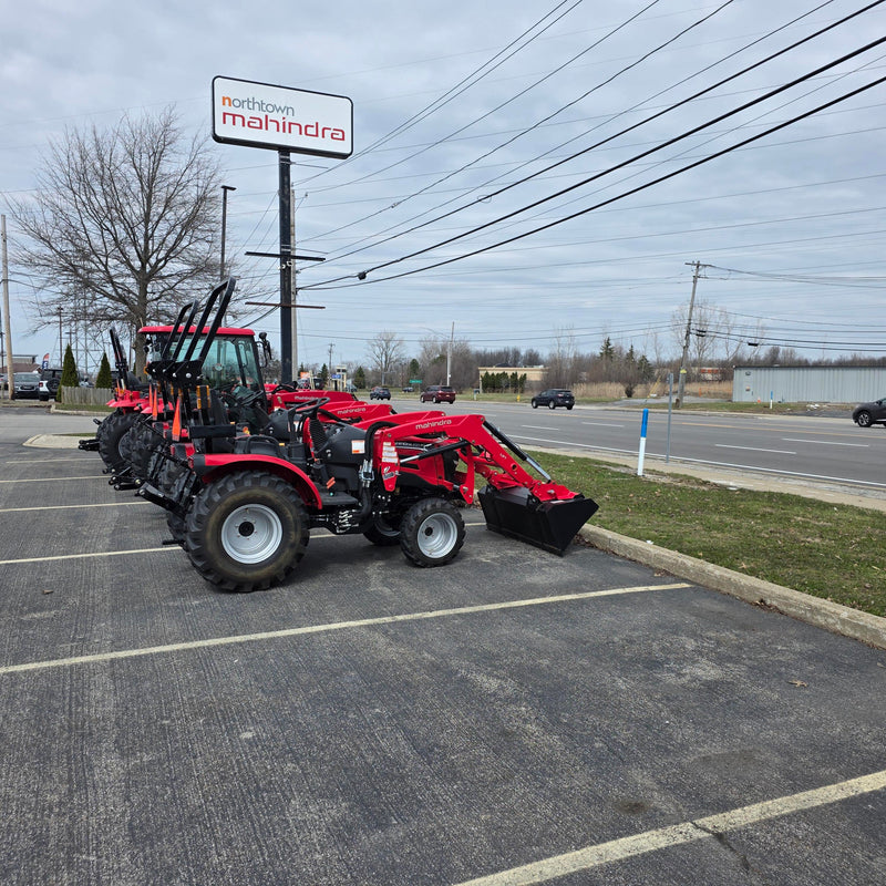 2025 Mahindra 2126 HST Tractor with Loader