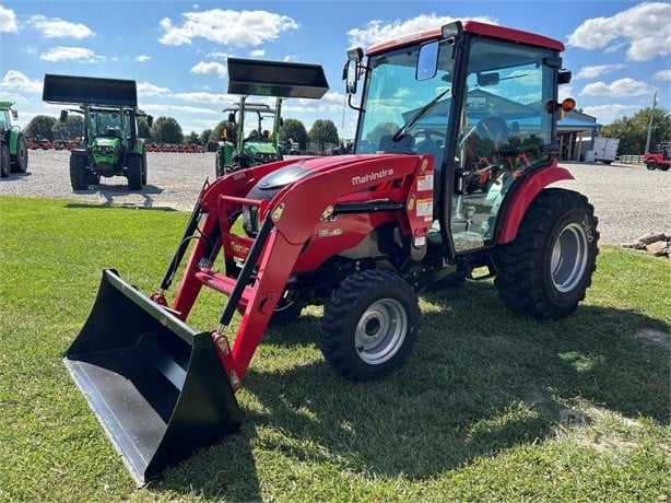 2025 Mahindra 16404FSILB